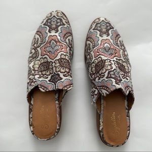 ANTHROPOLOGIE Seychelles Printed Mules | US 8